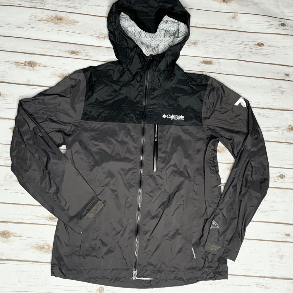 Columbia Men’s Titanium Series Premium Jacket